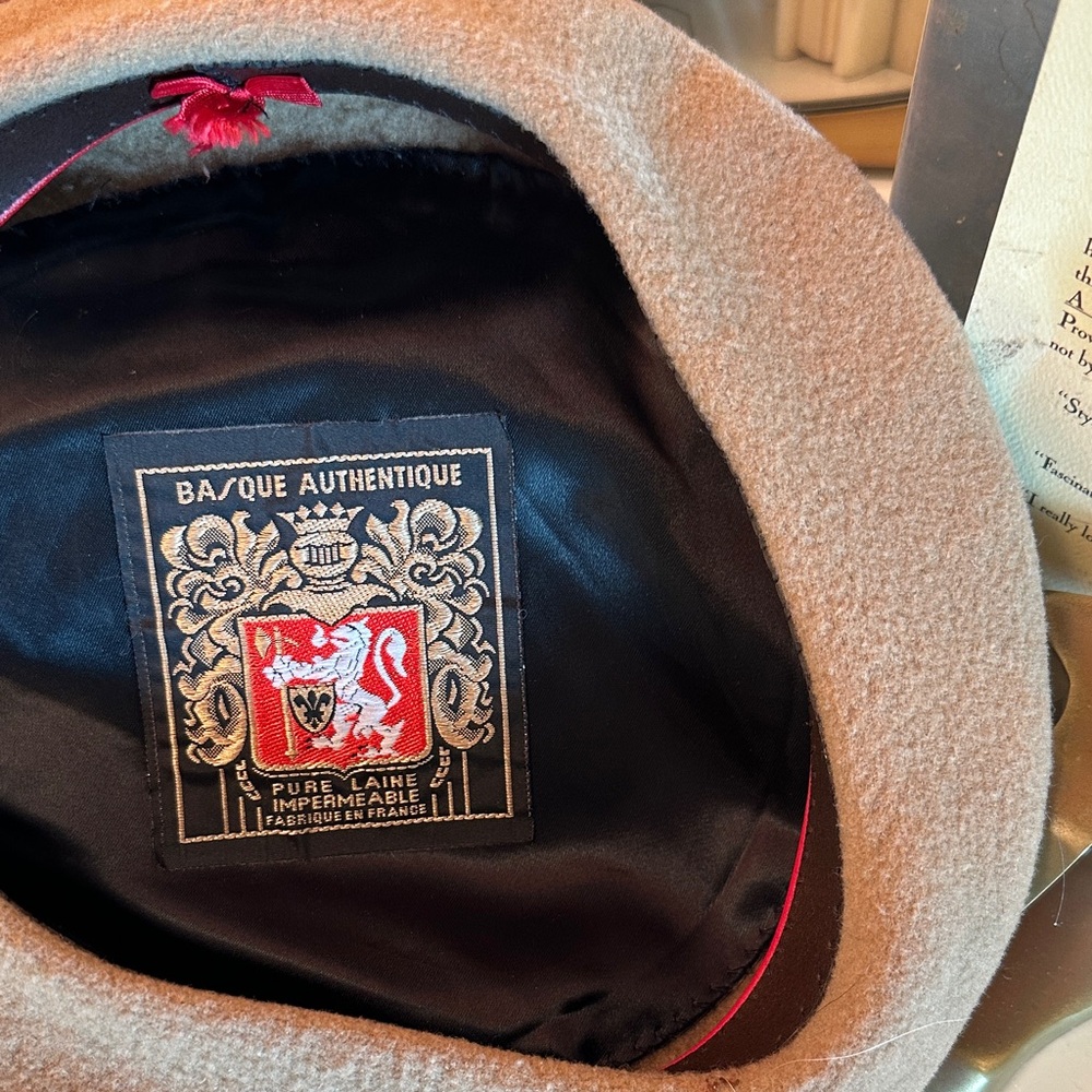Basque Authentique 100% Wool Tan Beret made & purchased in France Men’s XL